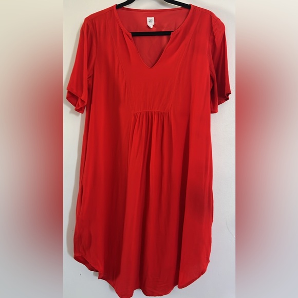 Gap Maternity Red dress size medium - Picture 1 of 5